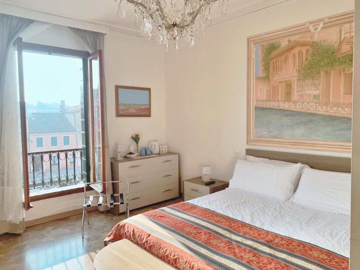 Venezia Canal View